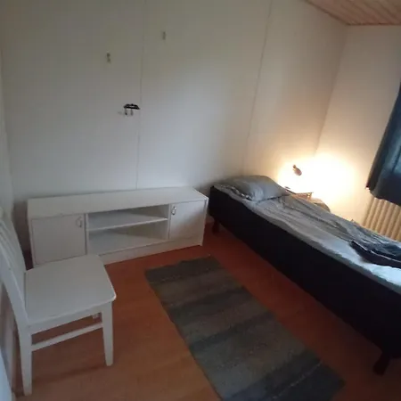 Two Bedroom House In Lägenhet